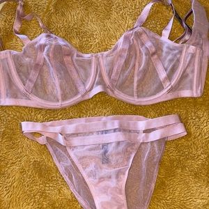 • VS Unlined Bra and Panty Set •